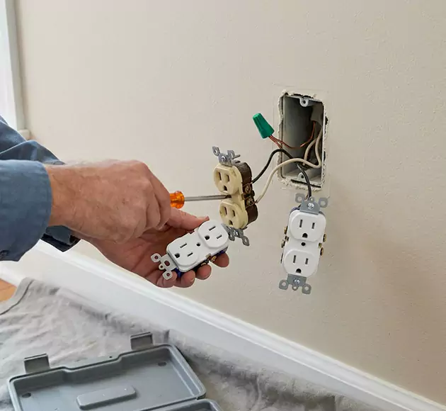 Professional Outlet Replacement: Your Local Swap-Out Team in Opelika, AL
